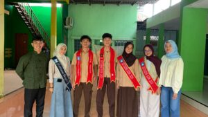 Handi, David, dan Nazira terpilih mewakili SMAN 1 Kramatwatu pada pemilihan Zetizens Icon 2026.